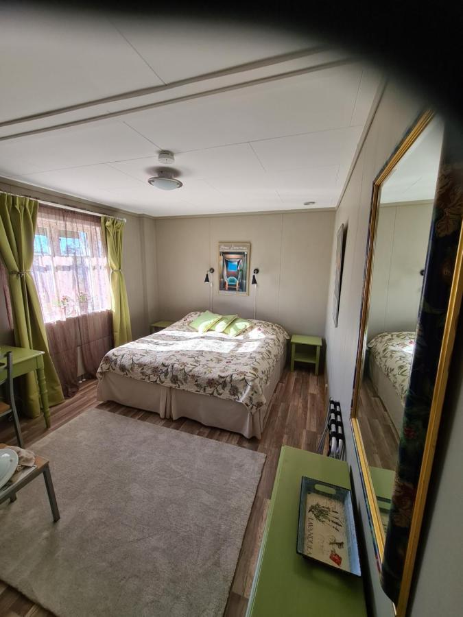 Skogsbrynet B&B, Bredsjoe Nya Herrgard Hällefors Exterior foto
