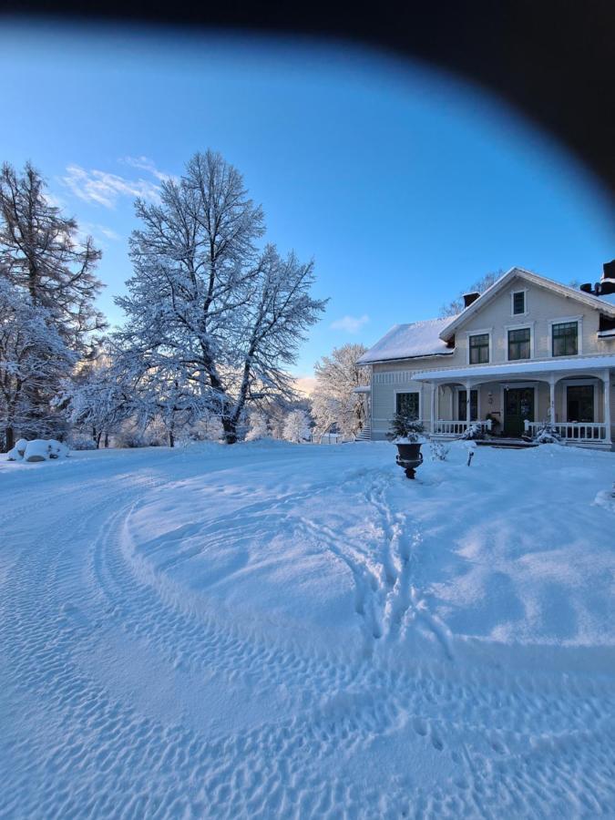 Skogsbrynet B&B, Bredsjoe Nya Herrgard Hällefors Exterior foto