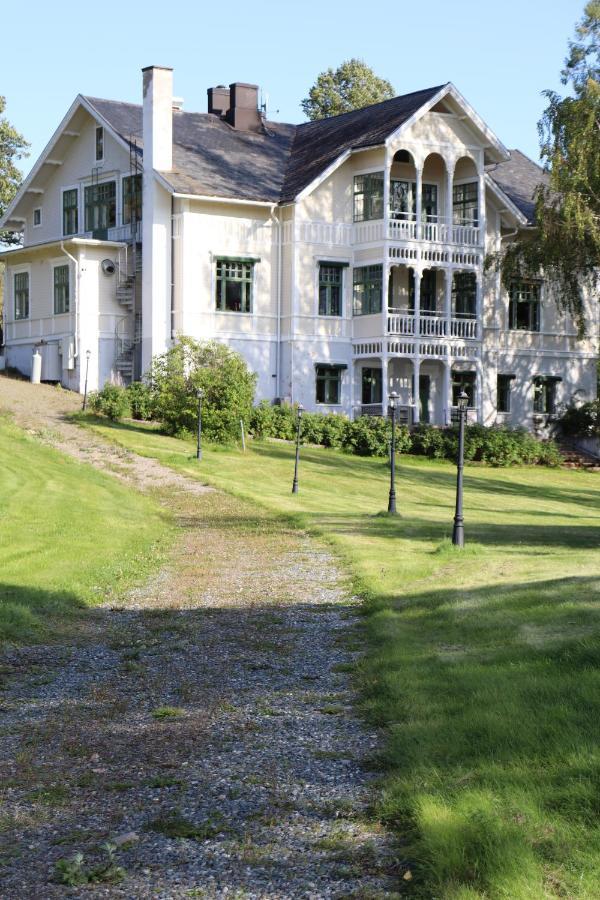 Skogsbrynet B&B, Bredsjoe Nya Herrgard Hällefors Exterior foto